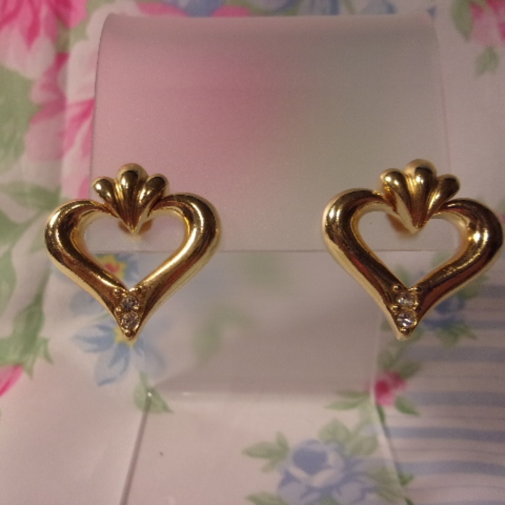 Avon Convertible Heart Pierced Earrings